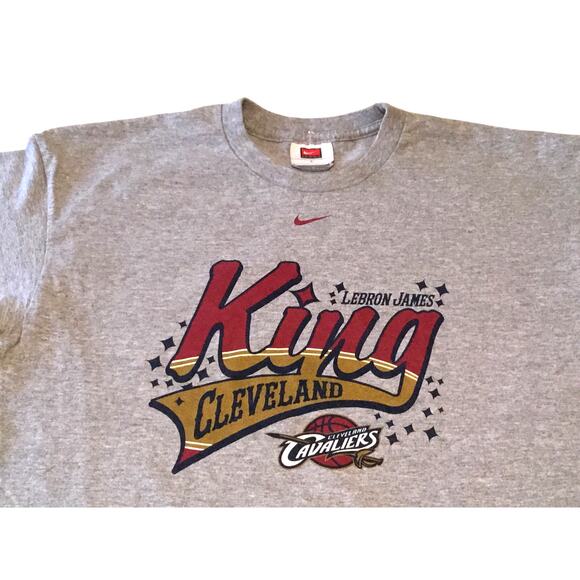 LeBron James King Nike T-Shirt Cleveland Cavaliers Gray L - Picture 2 of 3